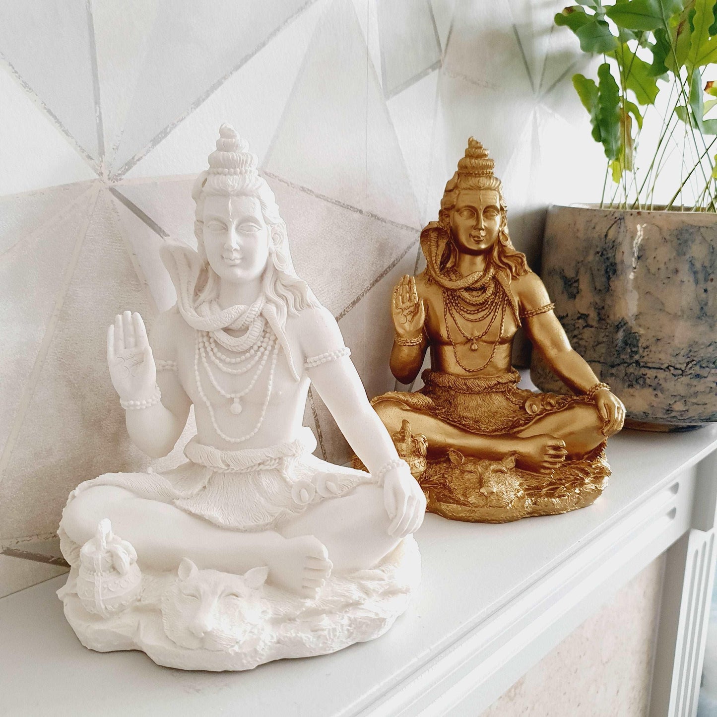 White Lord Shiva Statue - 2 Sizes - Black Qubd