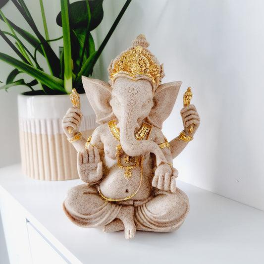 Ganesh Statue in Sandstone with Gold - Black Qubd
