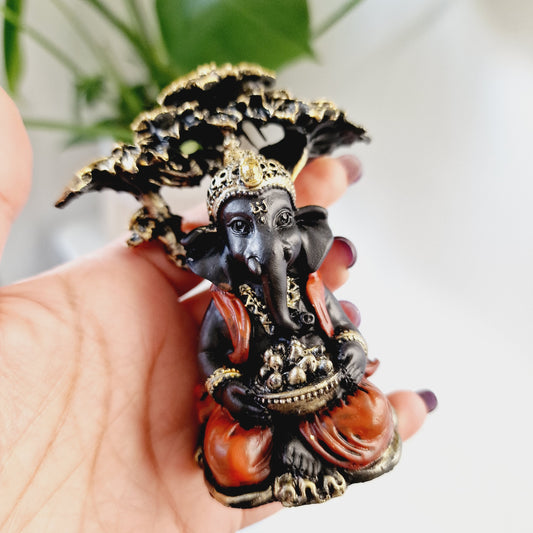 Mini Black Ganesh Statue Under Tree - Black Qubd