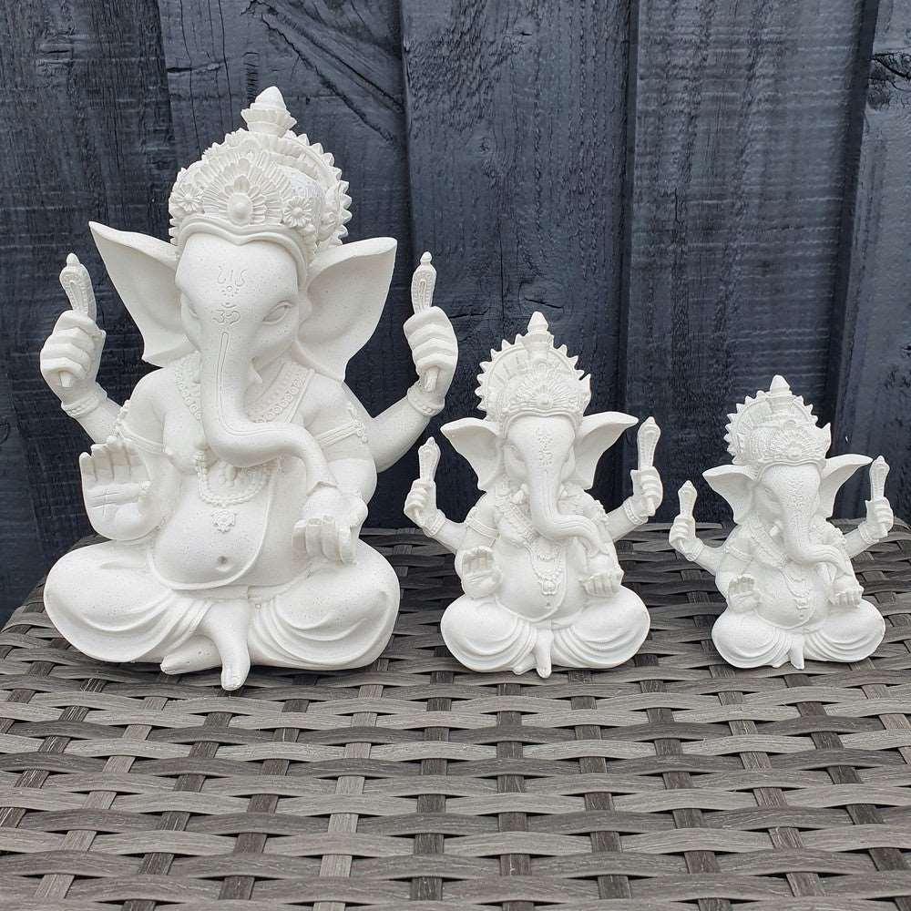 Lord Ganesh Statue in Pure White - 3 Sizes - Black Qubd