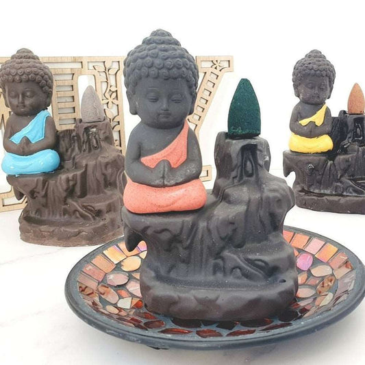 Smokey Waterfall Backflow Monk Statue - Black Qubd