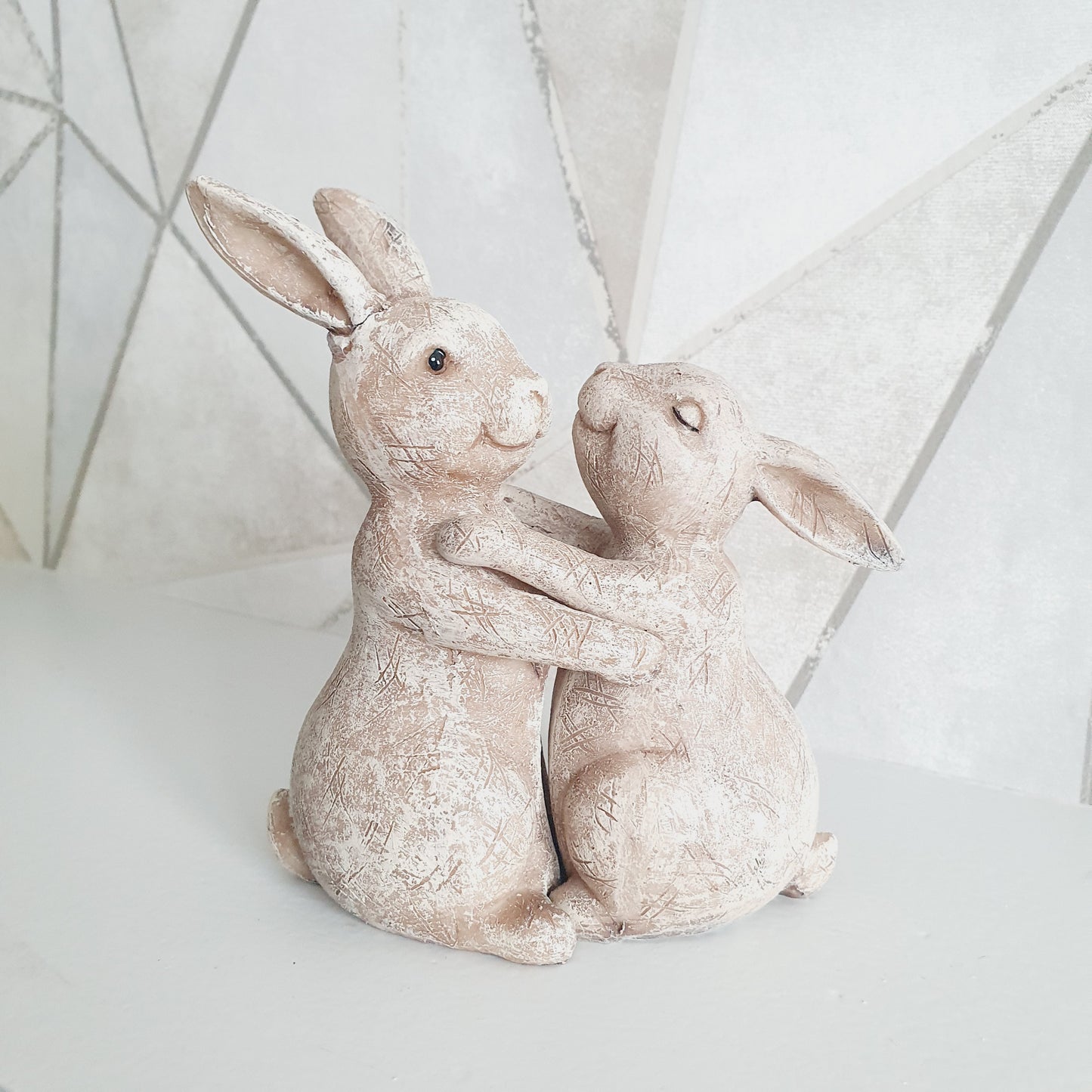 Bunny Couple Statue