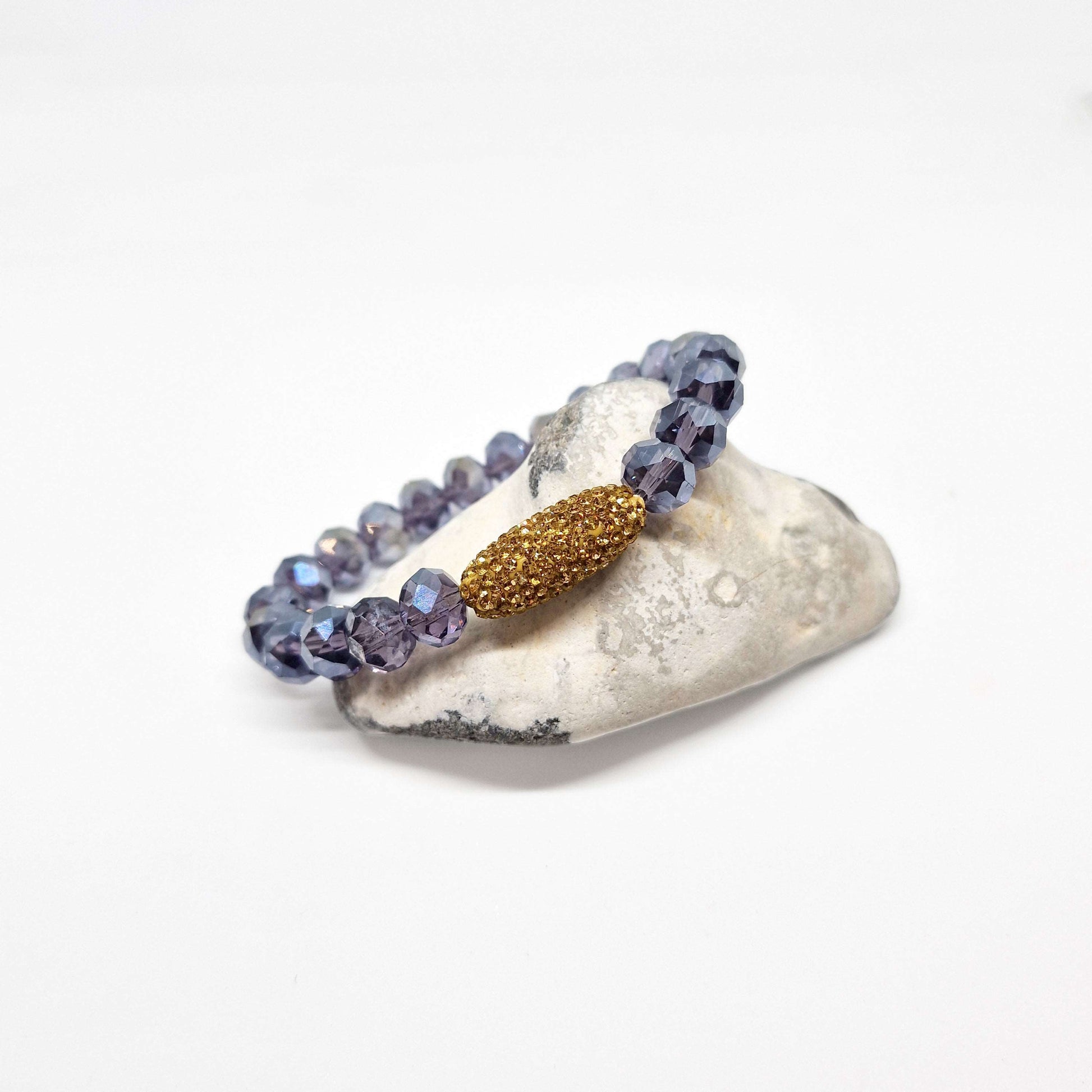 Glass Beads Statement Bracelet - Black Qubd