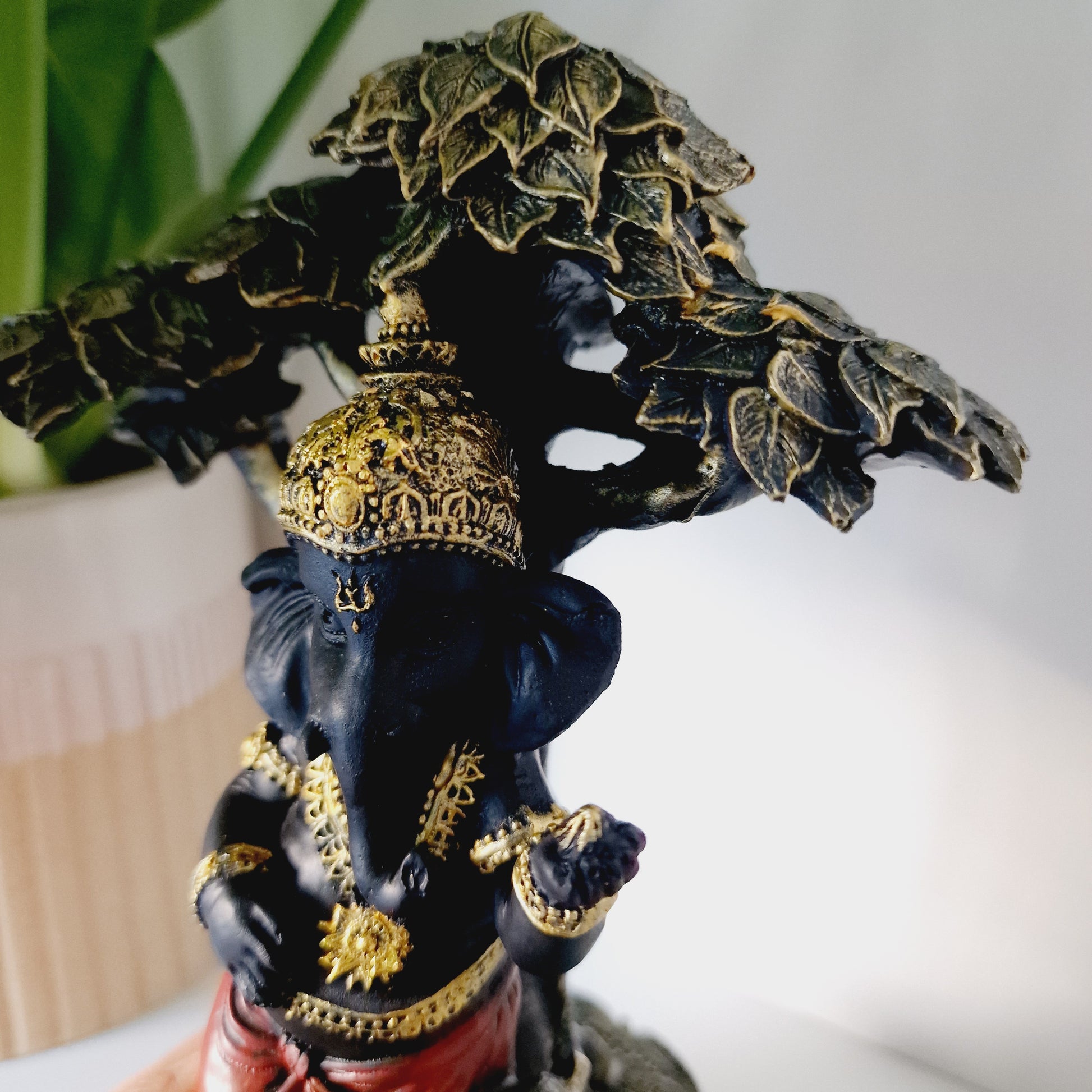 Black Ganesh Statue Under Tree - Black Qubd