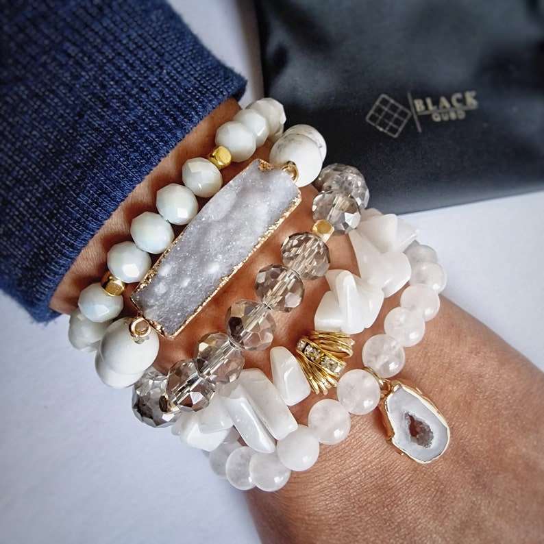 White Howlite Crystal Beads with Druzy Bracelet - Black Qubd
