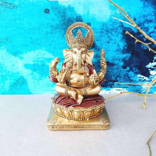 Sitting Gold Ganesh Statue - Black Qubd LTD
